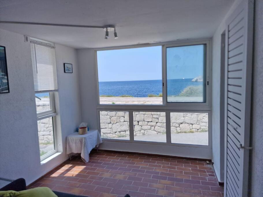 Une Parenthese Au Frioul Marseille Exteriér fotografie